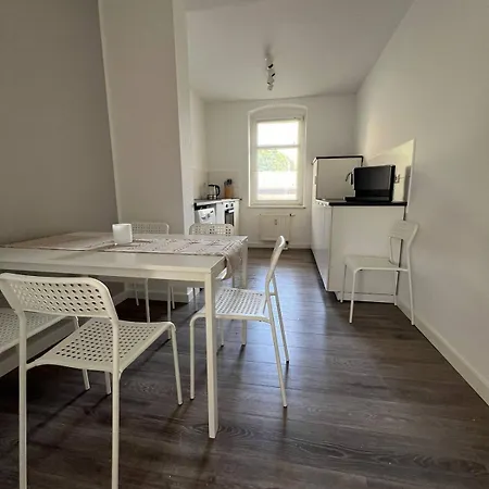 Stadtnahe 3-schlafzimmer-wohnung דירה *