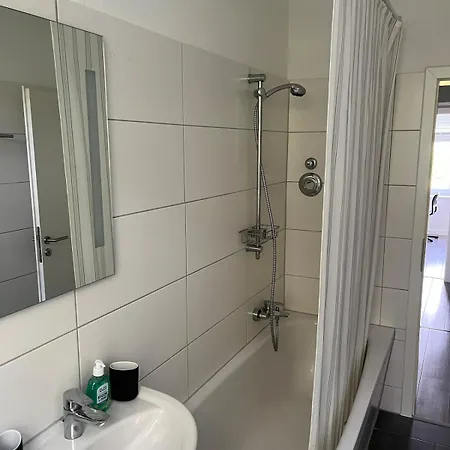 Apartment Stadtnahe 3-schlafzimmer-wohnung