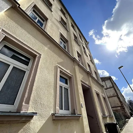 Stadtnahe 3-schlafzimmer-wohnung Apartment